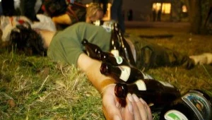 Alkohol, zapach i emocje matki