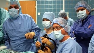 Wykonano przeszczep ręki po 8 latach