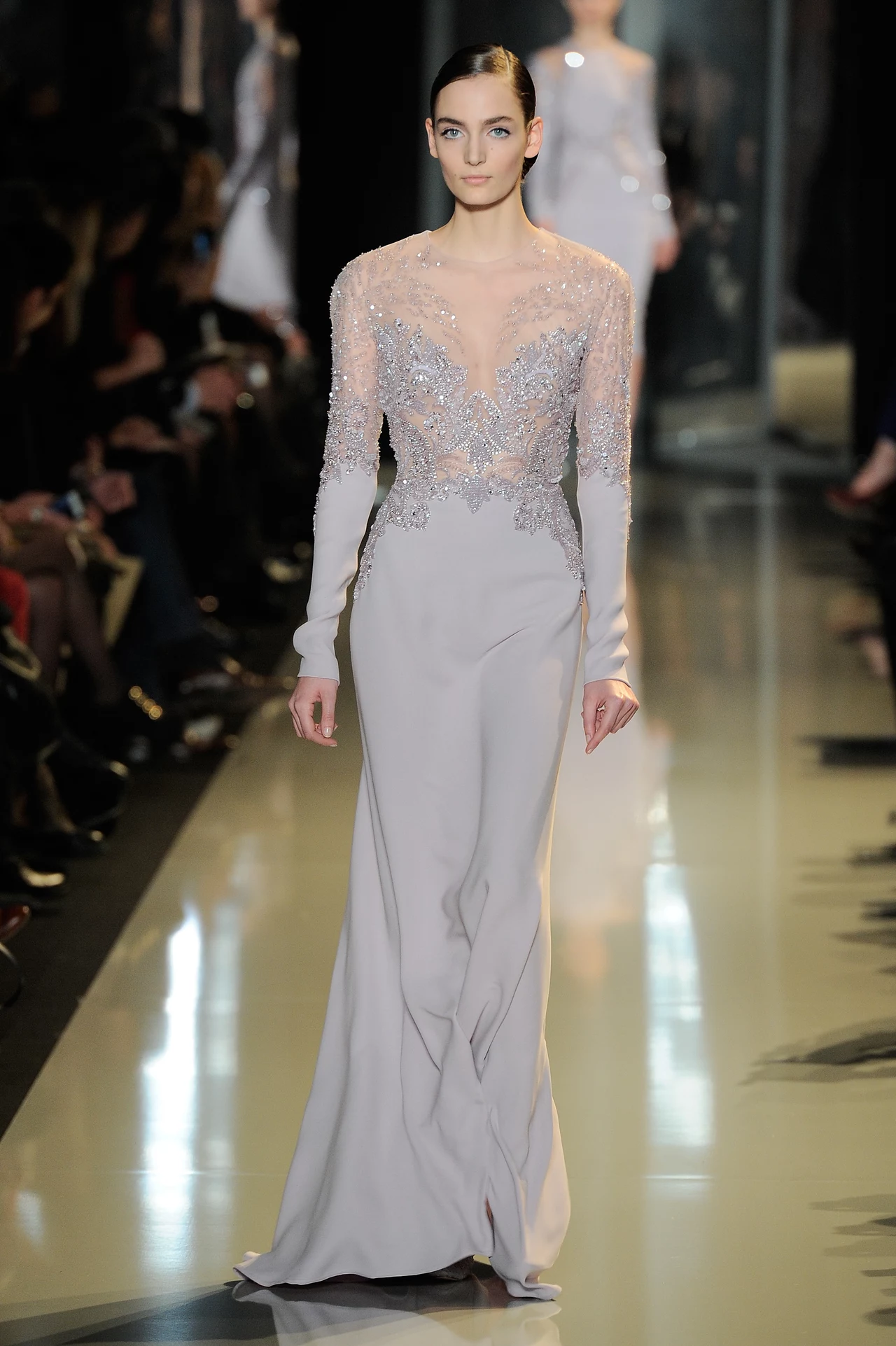 Zuzanna Bijoch w pokazie Elie Saaba - Fashion Week Haute Couture - wiosna/lato 2013 Zuzanna Bijoch w pokazie Elie Saaba - Fashion Week Haute Couture - wiosna/lato 2013