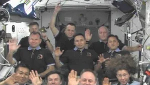 Astronauci na Międzynarodowej Stacji Kosmicznej (ISS)