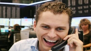 Wróżenie z uśmiechów na zdjęciach