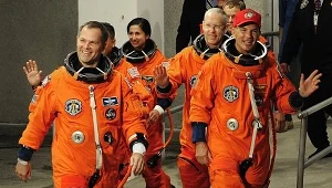 Astronauci z Discovery