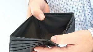 Skąpcy lgną do rozrzutnych