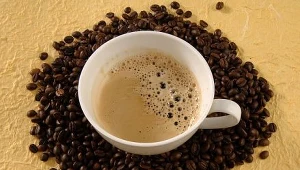 Mała czarna wybija sen z głowy