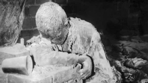 Jeden ze spalonych w stodole więźniów