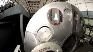 Załoga zostanie zamknięta na 520 dni w specjalnej izolowanej konstrukcji