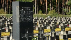 Cmentarz mauzoleum w Palirach powstał w 1948 roku, fot. Wojciech Stróżyk