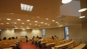 W Polsce istnieje ponad 450 uczelni (w tym 132 państwowych), fot. Cezary Pecold