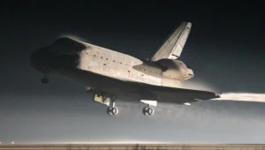 Lądowanie promu Atlantis na Florydzie