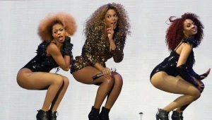 Mucha ma krągłe kształty i się błyszczy