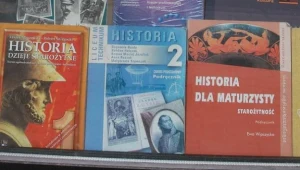 O lekcje historii w szkole toczy się spór / fot. J. Wajszczak