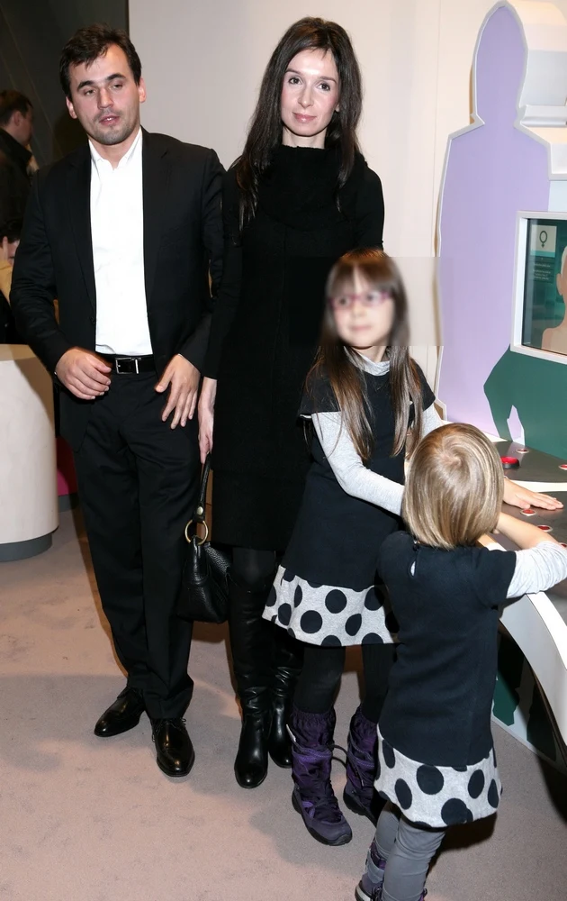 Marta Kaczyńska z Marcinem Dubienieckim i córkami Marta Kaczyńska z Marcinem Dubienieckim i córkami