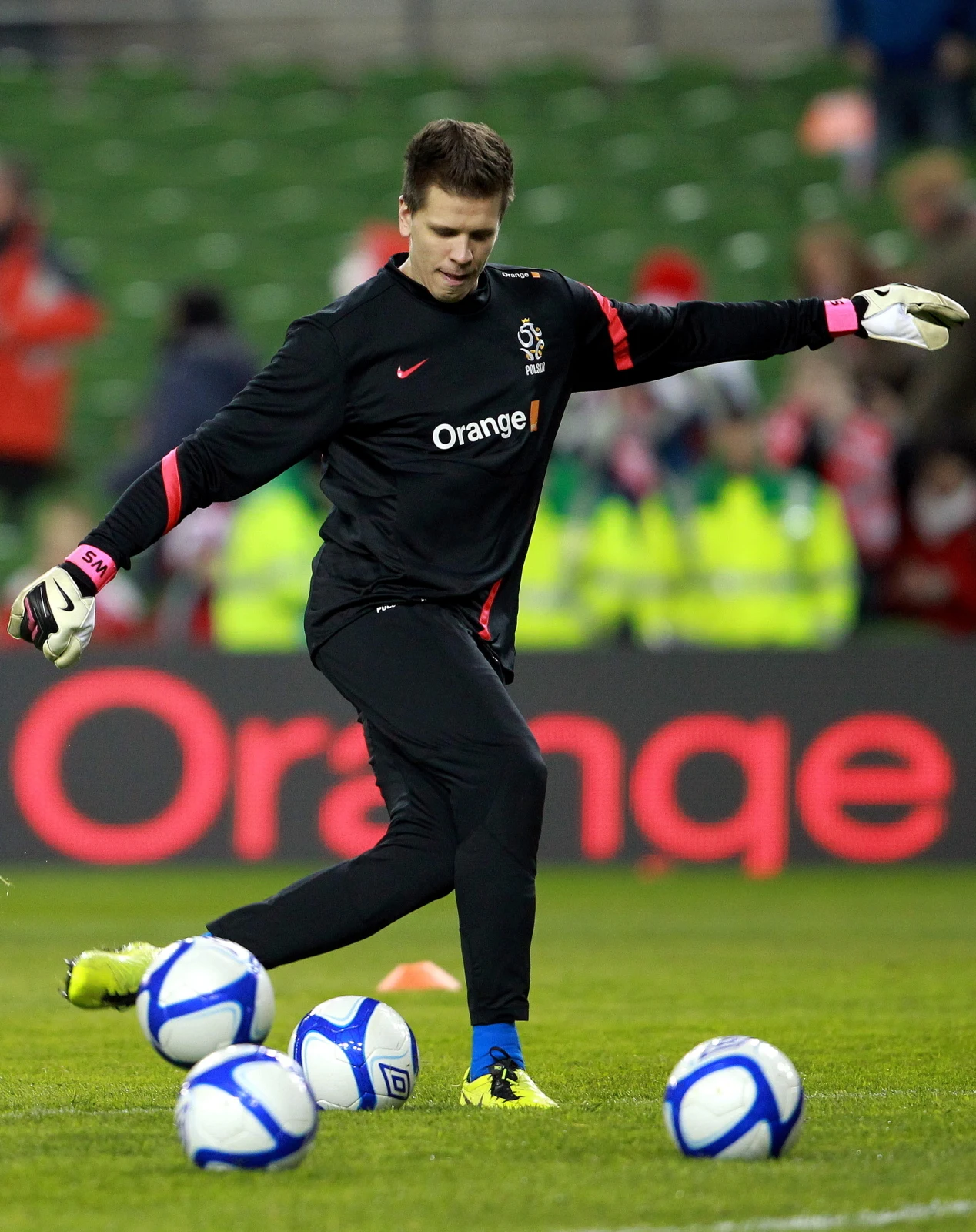 Polscy piłkarze przegrali w towarzyskim meczu w Dublinie z Irlandią 0-2 Polscy piłkarze przegrali w towarzyskim meczu w Dublinie z Irlandią 0-2