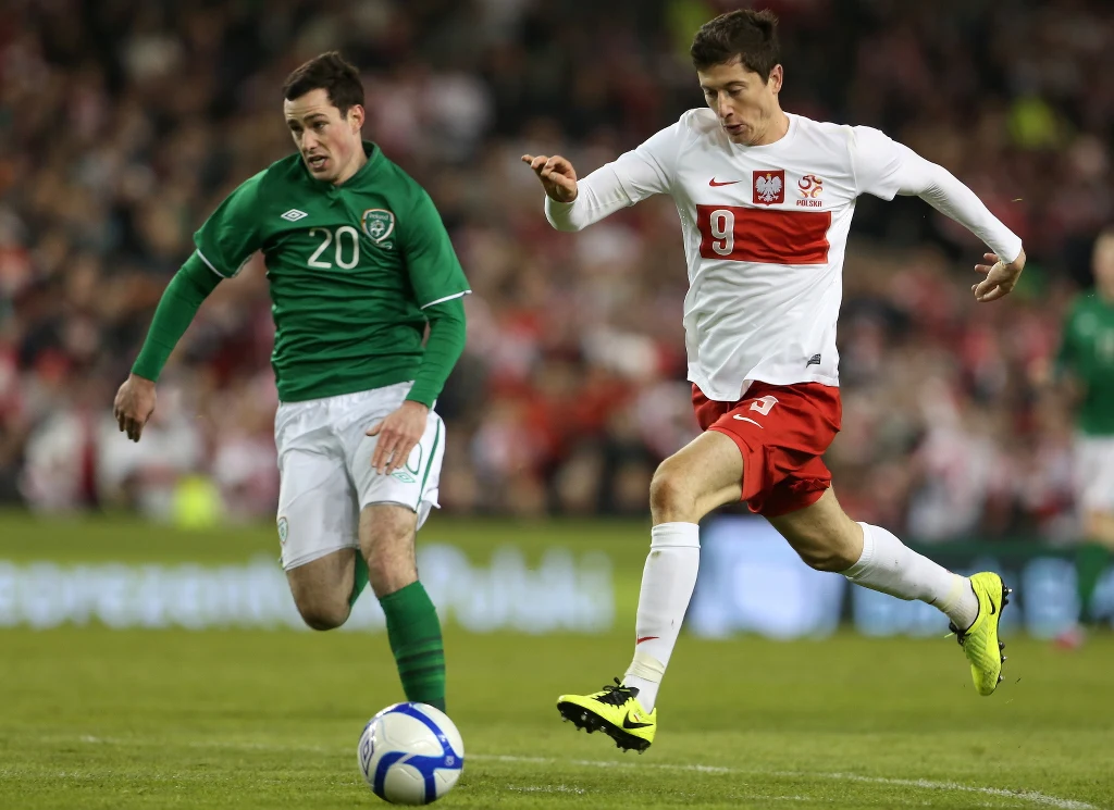 Polscy piłkarze przegrali w towarzyskim meczu w Dublinie z Irlandią 0-2 Polscy piłkarze przegrali w towarzyskim meczu w Dublinie z Irlandią 0-2