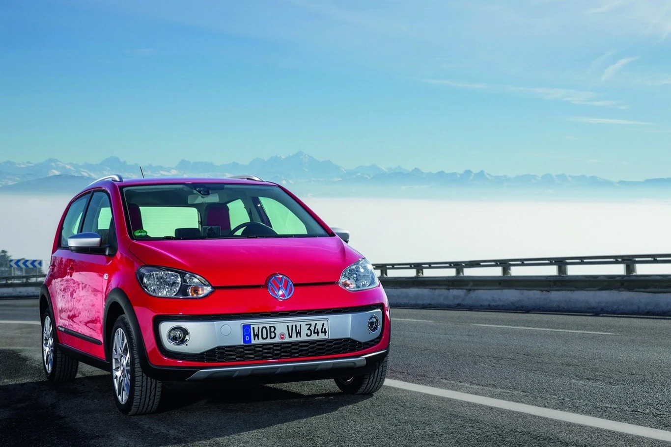 Volkswagen Cross up! Volkswagen Cross up!
