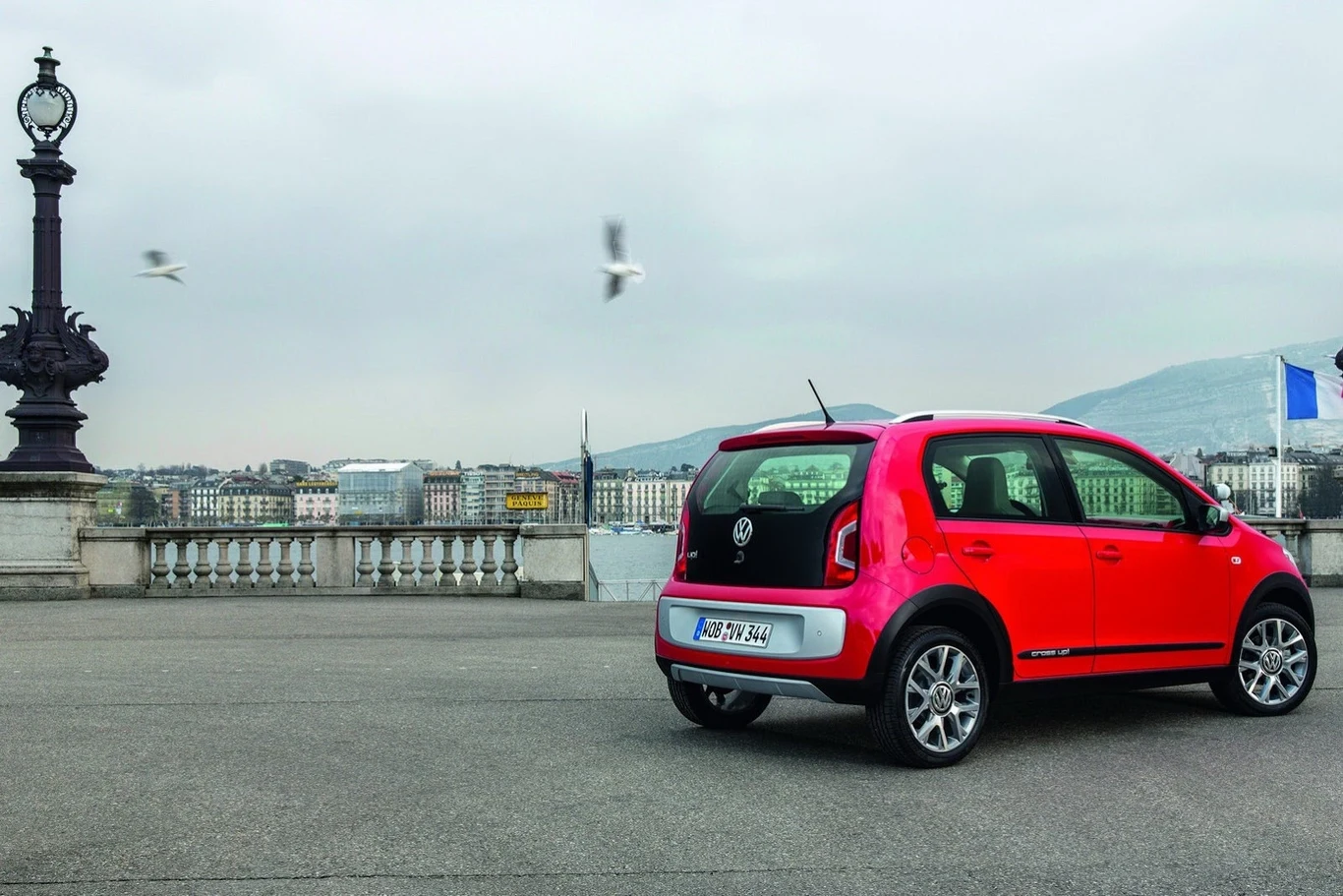 Volkswagen Cross up! Volkswagen Cross up!