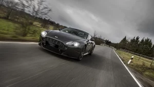 Aston Martin Vantage V8S SP10 - z ręczną skrzynią