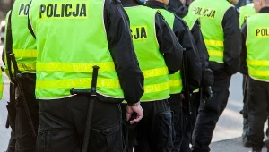 Policjanci chcą mieć odprawy mieszkaniowe jak w wojsku. Apelują do MSWiA