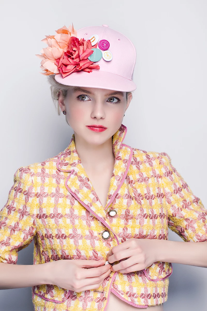 Emilia Pietras z Top Model - kolekcja Lady Blossom DECOLOVE Handmade Accessories Emilia Pietras z Top Model - kolekcja Lady Blossom DECOLOVE Handmade Accessories