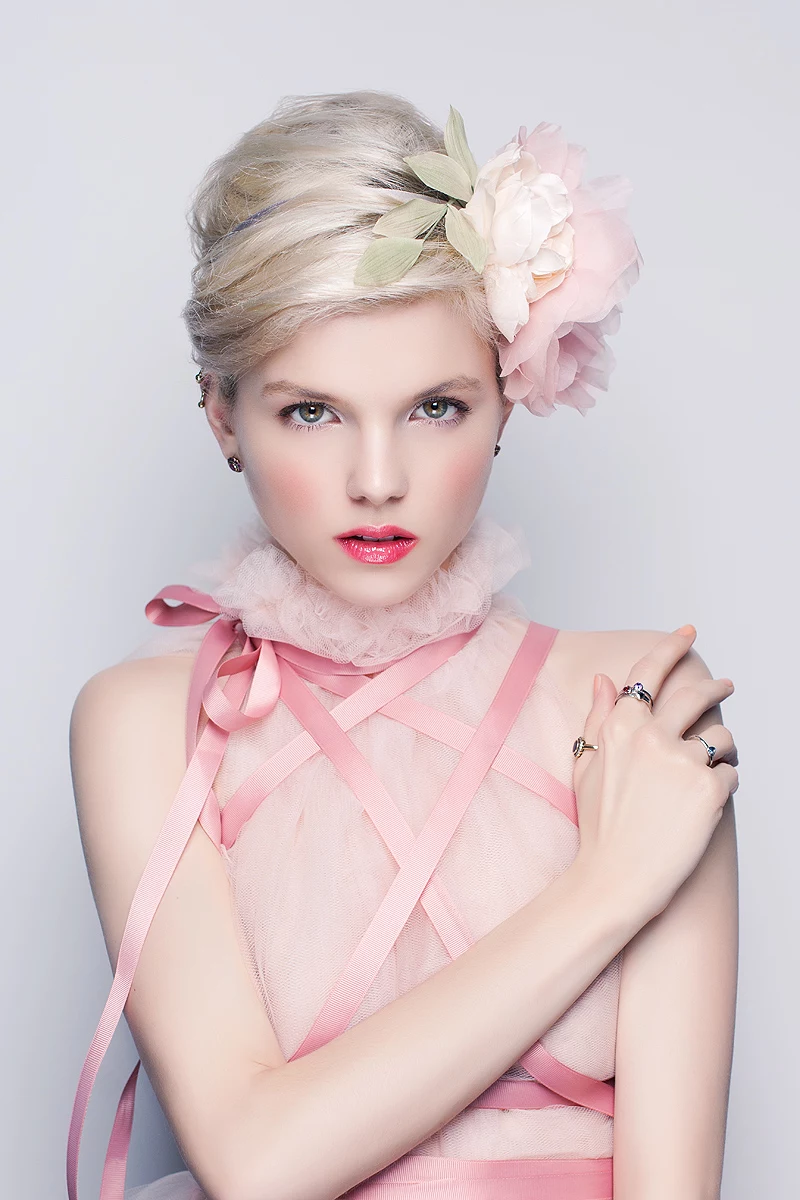 Emilia Pietras z Top Model - kolekcja Lady Blossom DECOLOVE Handmade Accessories Emilia Pietras z Top Model - kolekcja Lady Blossom DECOLOVE Handmade Accessories