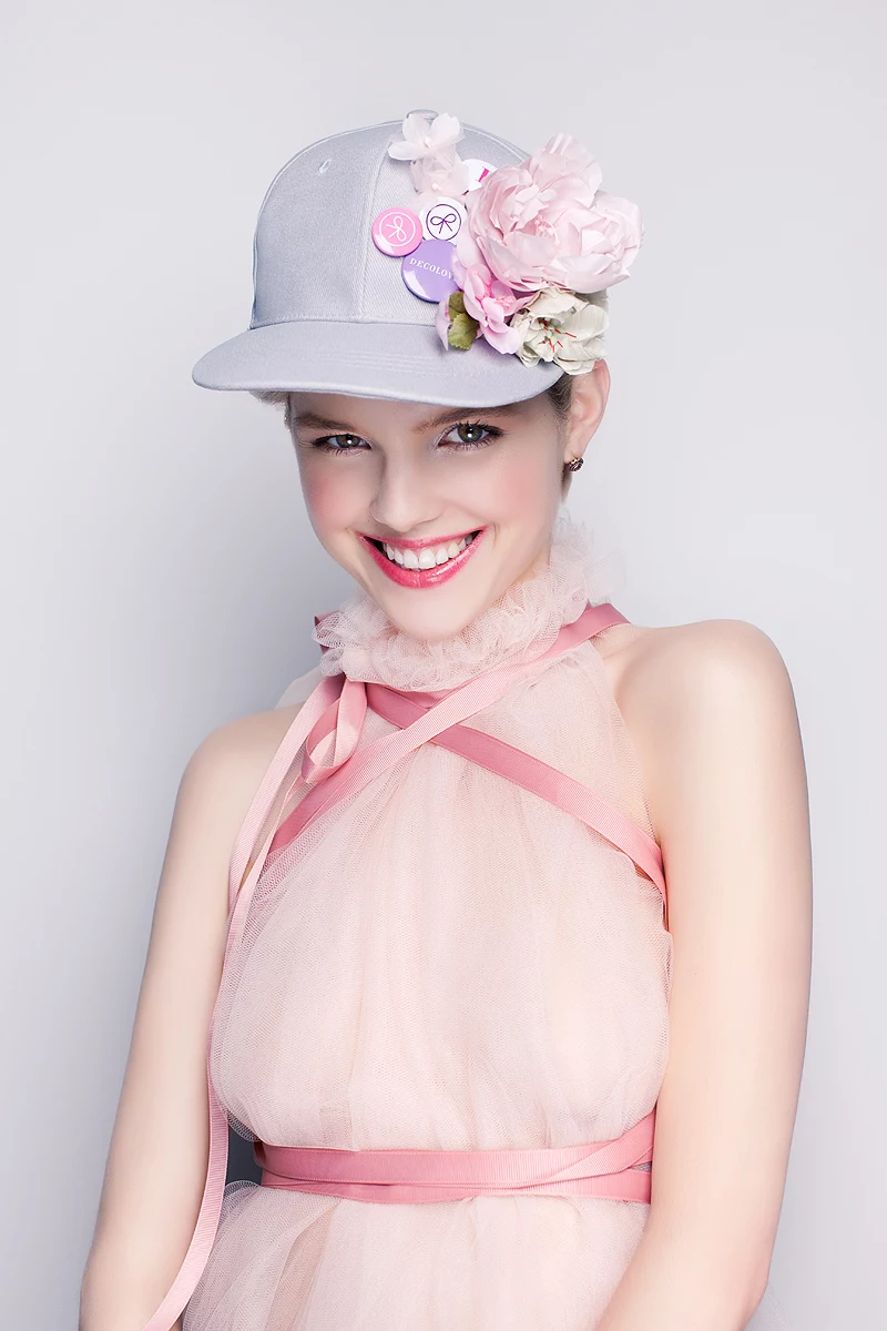 Emilia Pietras z Top Model - kolekcja Lady Blossom DECOLOVE Handmade Accessories Emilia Pietras z Top Model - kolekcja Lady Blossom DECOLOVE Handmade Accessories