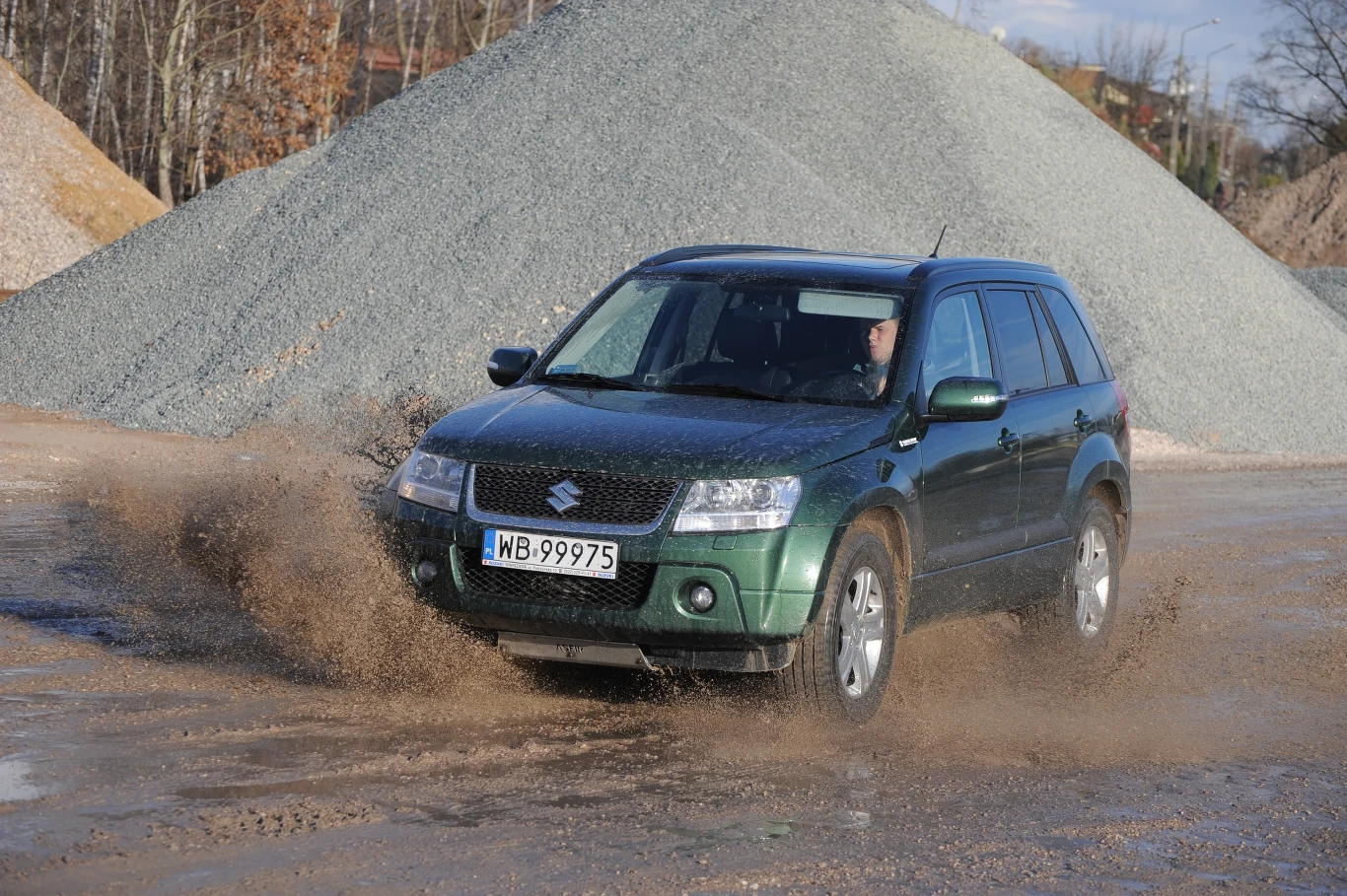 Szkoda, że diesle to niezbyt udane jednostki z Renault. Jeszcze większa szkoda, że mają filtr DPF. Szkoda, że diesle to niezbyt udane jednostki z Renault. Jeszcze większa szkoda, że mają filtr DPF.