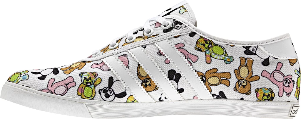 Buty z najnowszej kolekcji Adidas Buty z najnowszej kolekcji Adidas