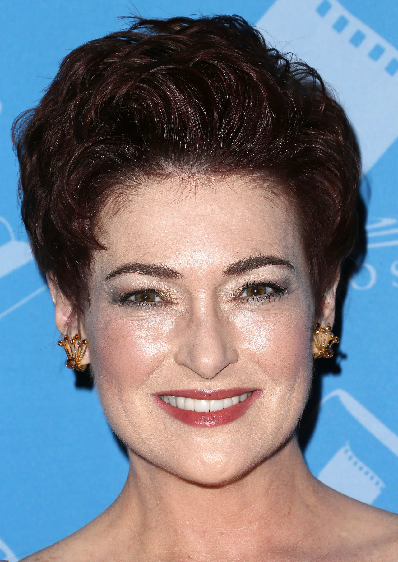 Carolyn Hennesy Carolyn Hennesy