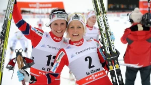 Marit Bjoergen i Therese Johaug