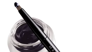 Eyeliner o żelowej formule