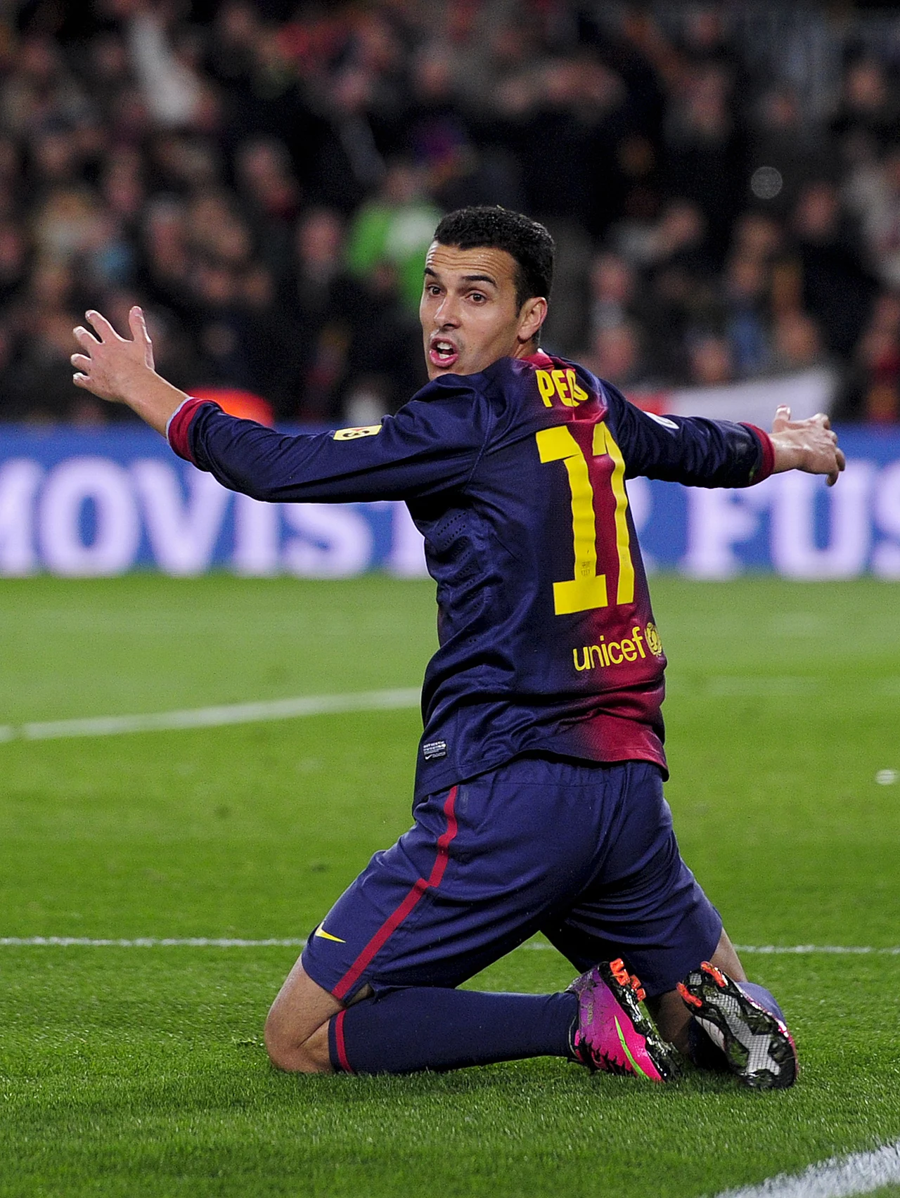FC Barcelona przegrała 1-3 z Realem Madryt na Camp Nou. Gwiazdą spotkania był Cristiano Ronaldo. "Królewscy" awansowali do finału Pucharu Króla FC Barcelona przegrała 1-3 z Realem Madryt na Camp Nou. Gwiazdą spotkania był Cristiano Ronaldo. "Królewscy" awansowali do finału Pucharu Króla