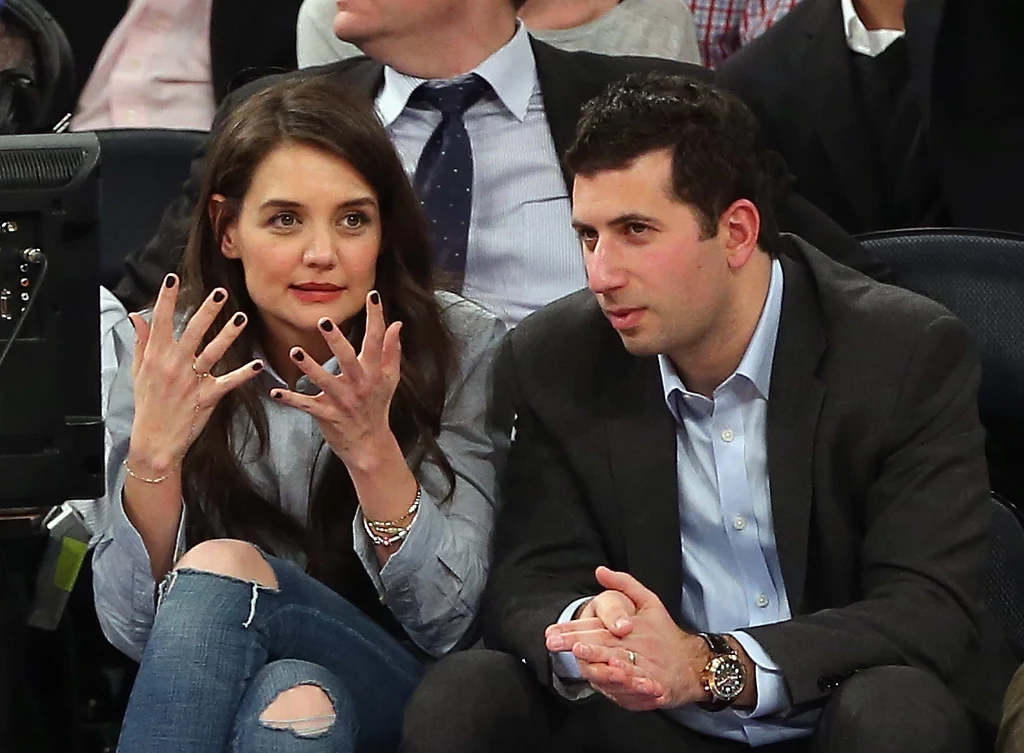 Katie Holmes wygląda kwitnąco Katie Holmes wygląda kwitnąco