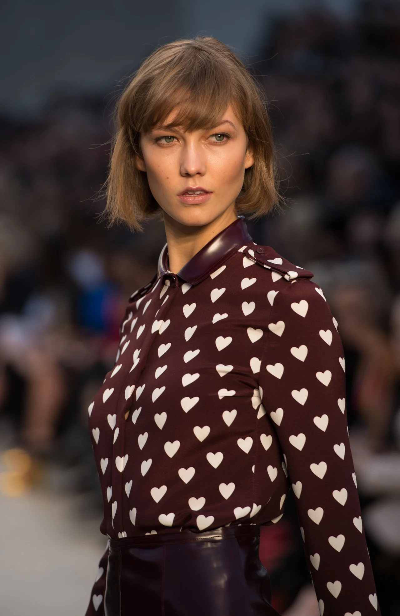Co sądzisz o nowej fryzurze Karlie Kloss? Co sądzisz o nowej fryzurze Karlie Kloss?