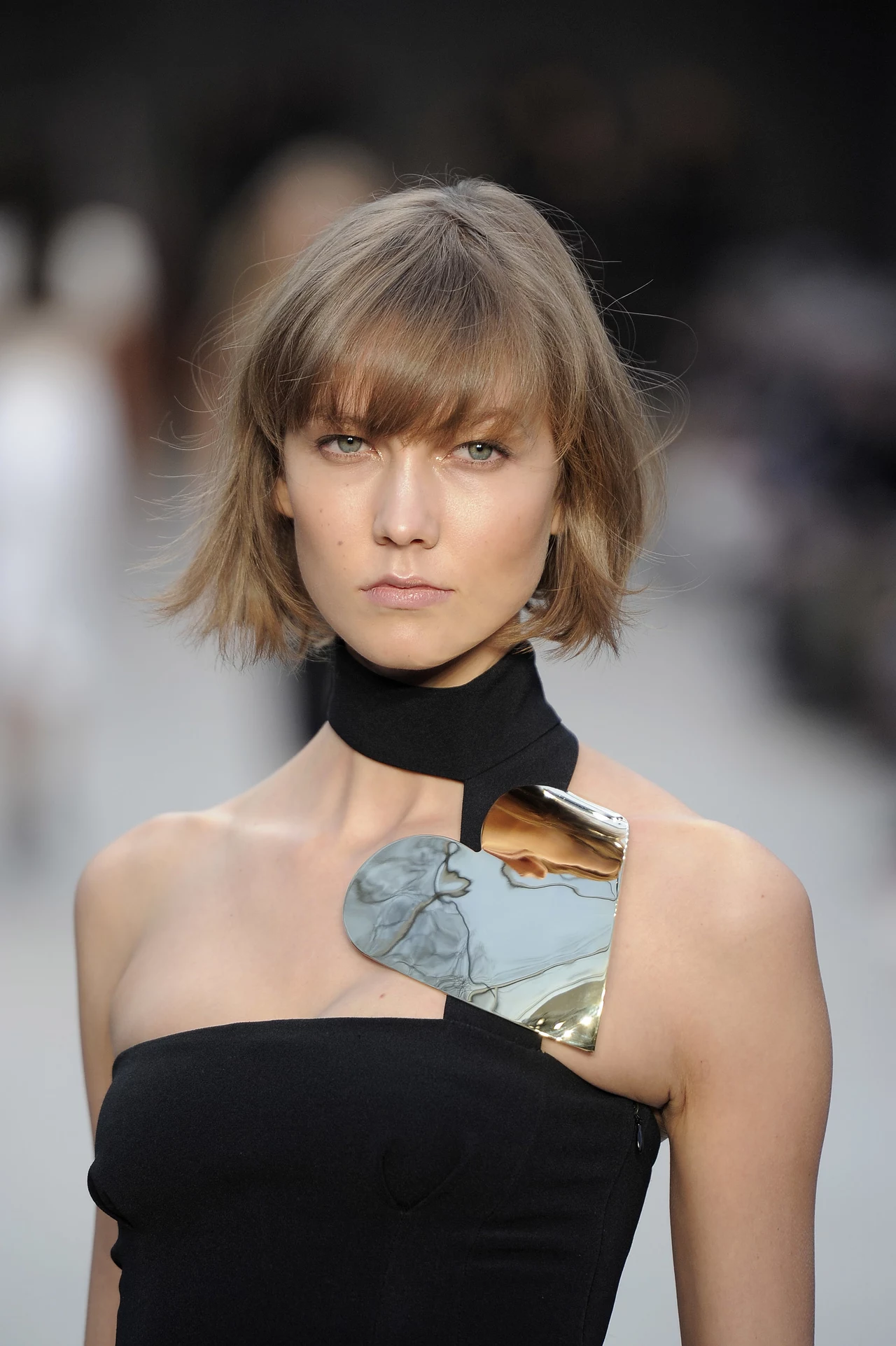 Co sądzisz o nowej fryzurze Karlie Kloss? Co sądzisz o nowej fryzurze Karlie Kloss?