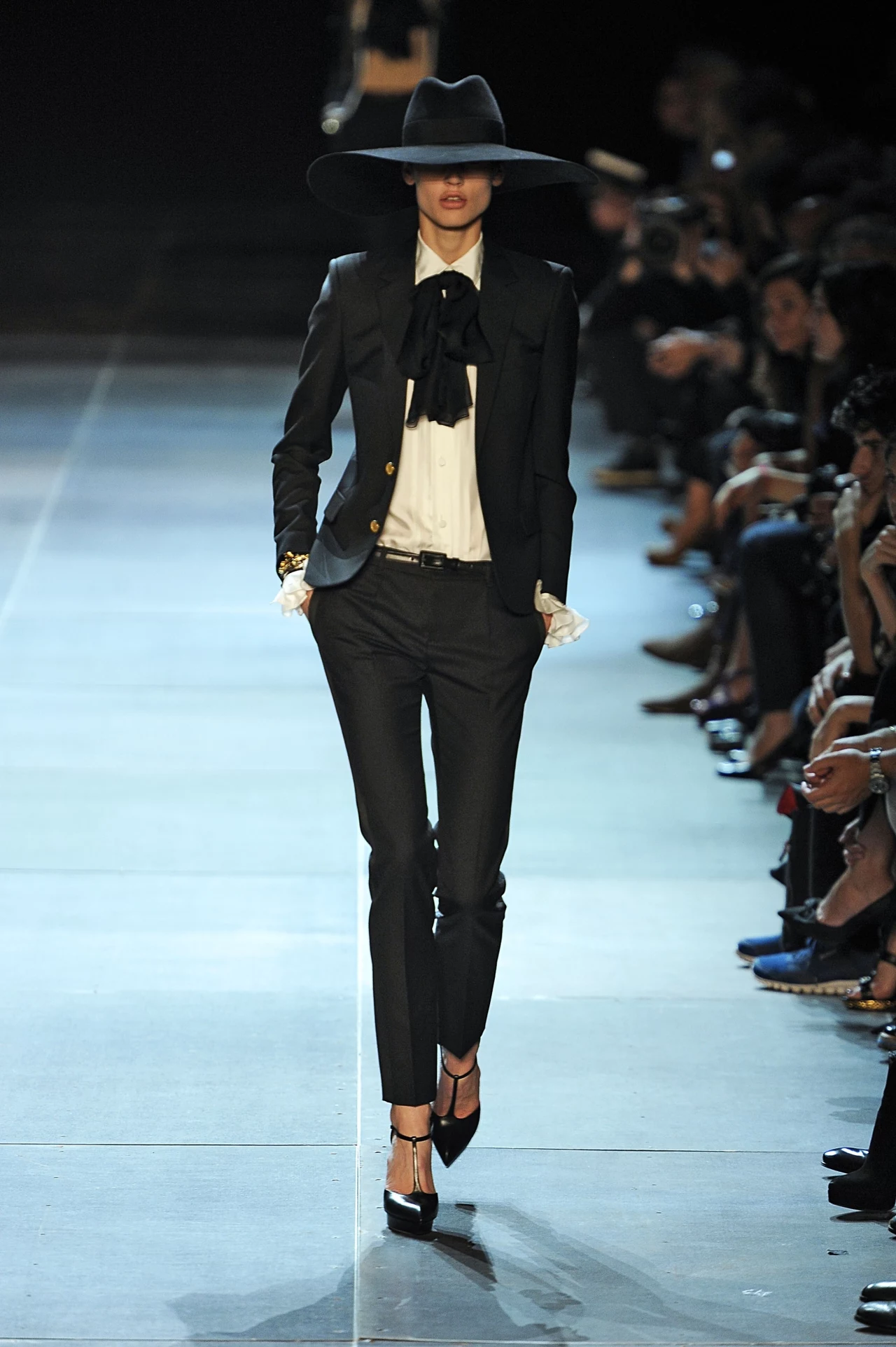 Saint Laurent Saint Laurent