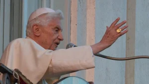 Benedykt XVI po raz ostatni przemawia do wiernych (28.02.2013, Castel Gandolfo)