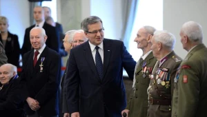 Komorowski wręczył odznaczenia z okazji Dnia Pamięci "Żołnierzy Wyklętych", fot. Jacek Turczyk