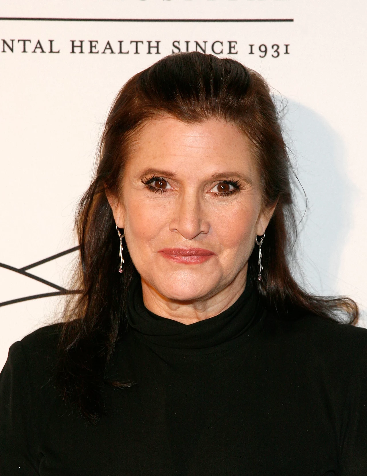 Carrie Fisher jest także pisarką i laureatką Los Angeles Pen Award za debiut książkowy Carrie Fisher jest także pisarką i laureatką Los Angeles Pen Award za debiut książkowy