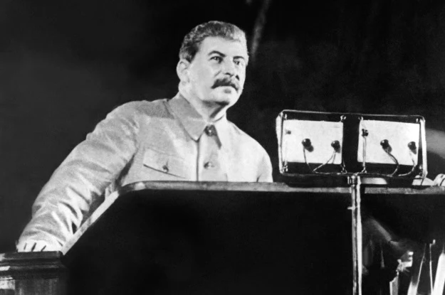 Stalin chciał stworzyć armię wytrzymałych małpoludów