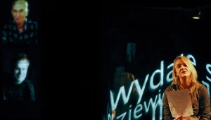 Na zdjęciu Ewa Wojciak przed spektaklem „Paranoicy i pszczelarze”. CSW w Warszawie, marzec 2010