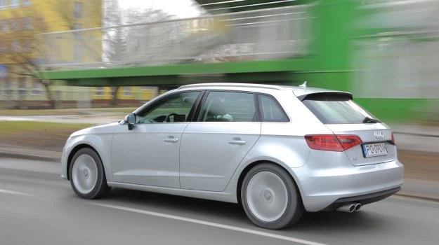 Audi A3 Sportback mierzy 431 cm długości i ma prostą, ale zgrabną sylwetkę.