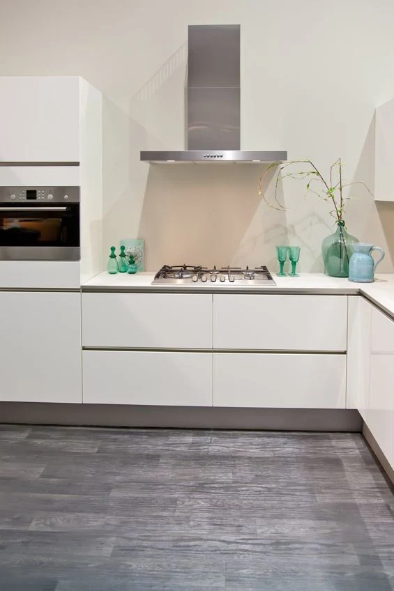 Amoniak odstraszy kuchenne mole Amoniak odstraszy kuchenne mole