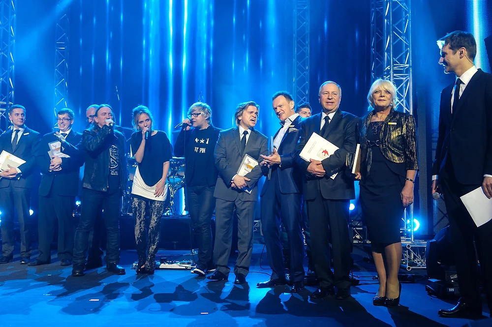 Po raz pierwszy od rozpoczęcia akcji spotkali się wszyscy współtworzący tę kampanię: ambasadorzy, organizacje onkologiczne, stowarzyszenia pacjentów onkologicznych, partnerzy i patroni, a także artyści i dziennikarze popierający kampanię. Po raz pierwszy od rozpoczęcia akcji spotkali się wszyscy współtworzący tę kampanię: ambasadorzy, organizacje onkologiczne, stowarzyszenia pacjentów onkologicznych, partnerzy i patroni, a także artyści i dziennikarze popierający kampanię.