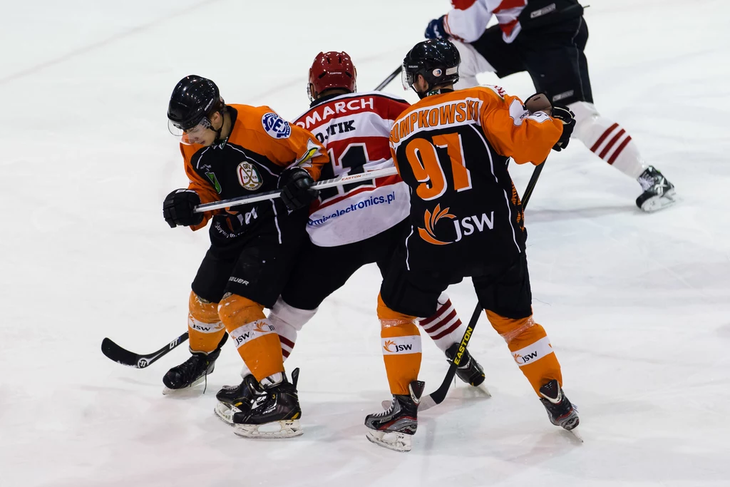 Comarch Cracovia - JKH GKS 2-1 (1-0, 0-1, 0-0, 0-0, 2-1)