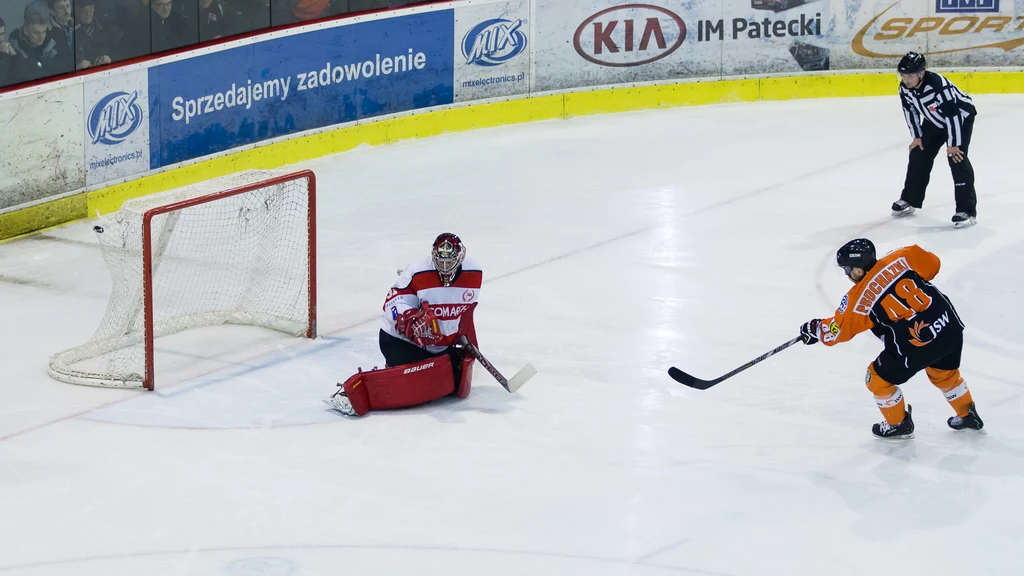 Comarch Cracovia - JKH GKS 2-1 (1-0, 0-1, 0-0, 0-0, 2-1)