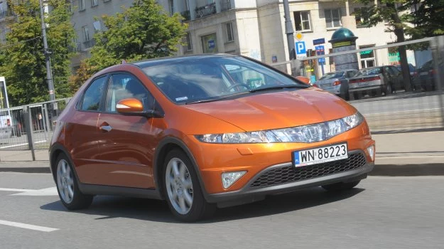 Hatchback 5-drzwiowy to najpopularniejsza odmiana nadwoziowa Civica VIII generacji.