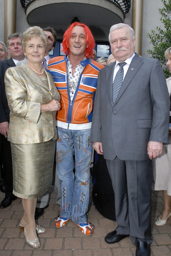 Danuta i Lech Wałęsowie z Michałem Wiśniewskim Danuta i Lech Wałęsowie z Michałem Wiśniewskim