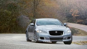 Jaguar XJR - limuzyna na tor