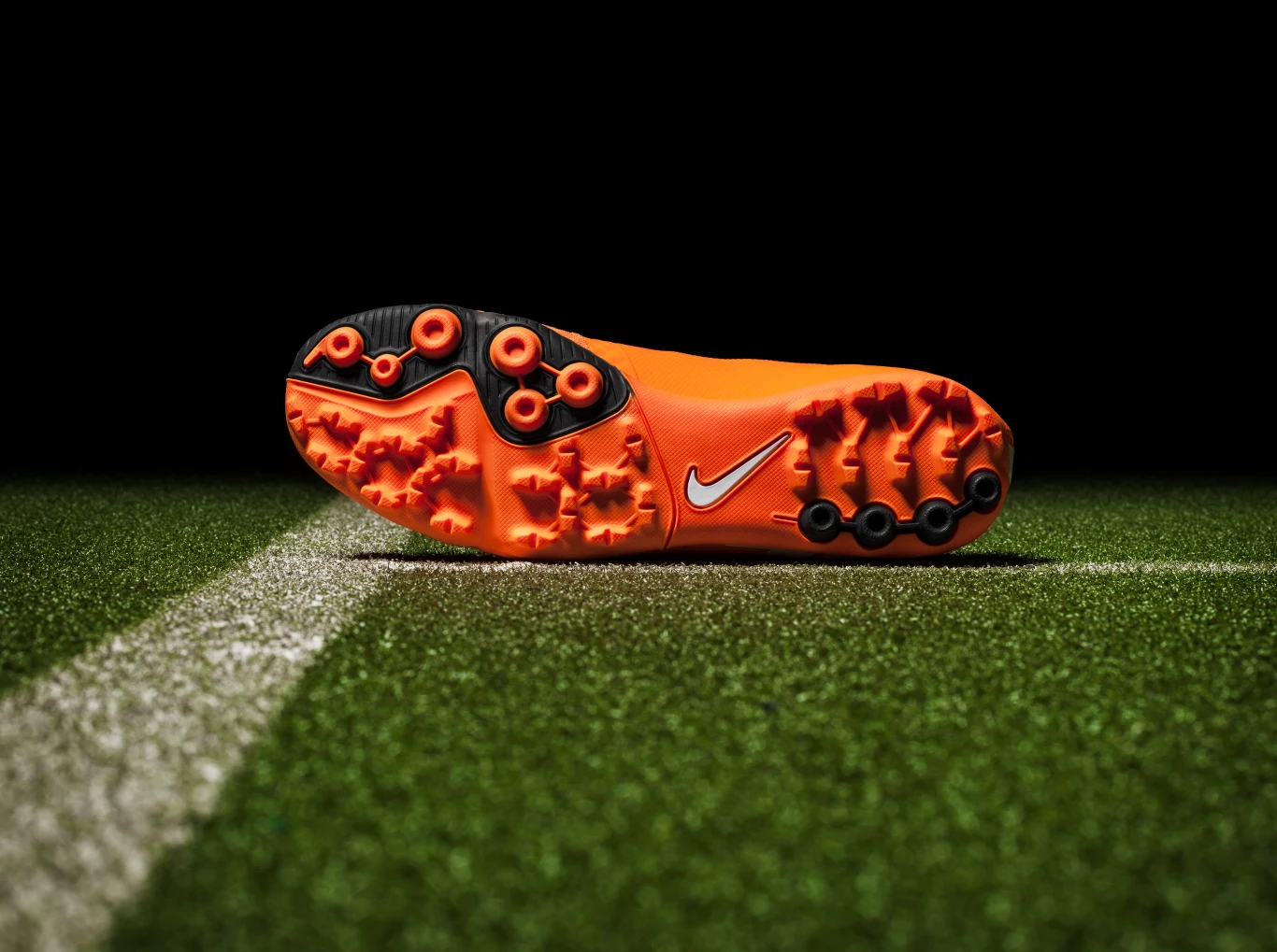 Nike Bomba Finale II