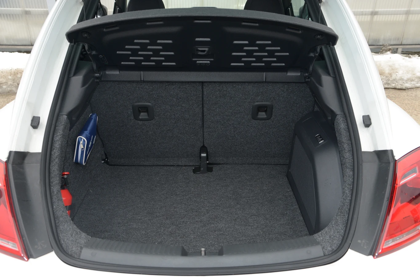 Volkswagen Beetle 2.0 TDI DSG Sport Fender